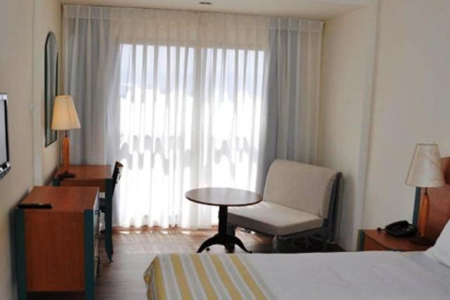 Royal Inn Tiberias Bagian luar foto